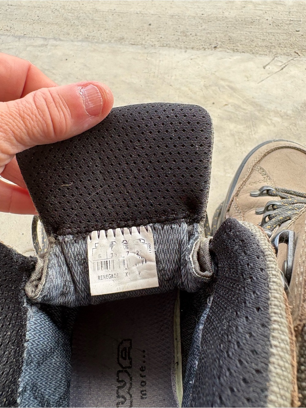 Lowa Women's Renegade GTX® Mid Hiking Boot - waterproof - Picture 6 of 8